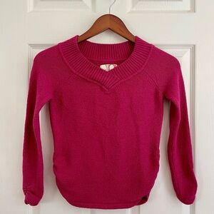 Vintage OP Pink V-Neck Sweater Knit Long Sleeve with Runched Sleeves and Sides